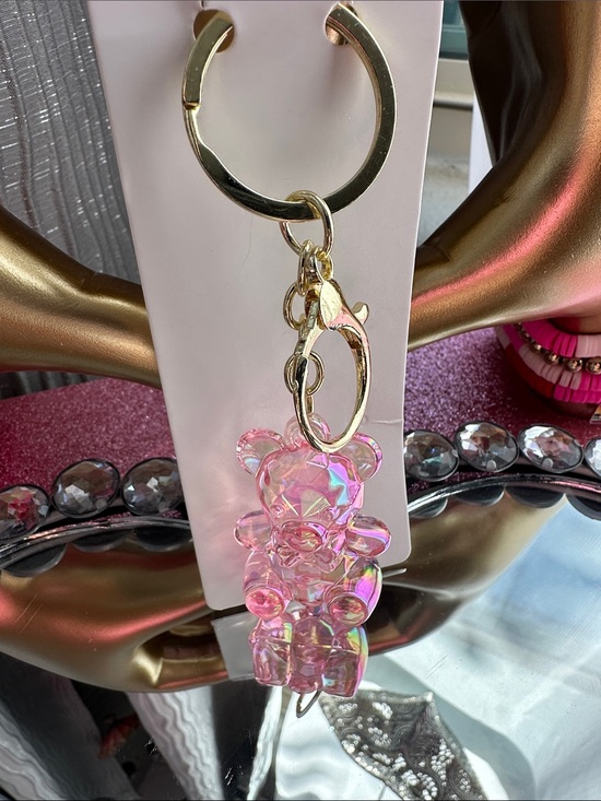 Unlisted Accessories - Unlisted Gold & Pink Iridescent Gummy Bear Keychain